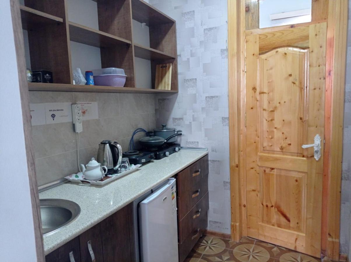 Bizim Ev Hostel Нафталан Екстериор снимка